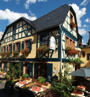 Гостиница Weinhotel des Riesling Zum Grünen Kranz  Рюдесхайм-На-Рейне